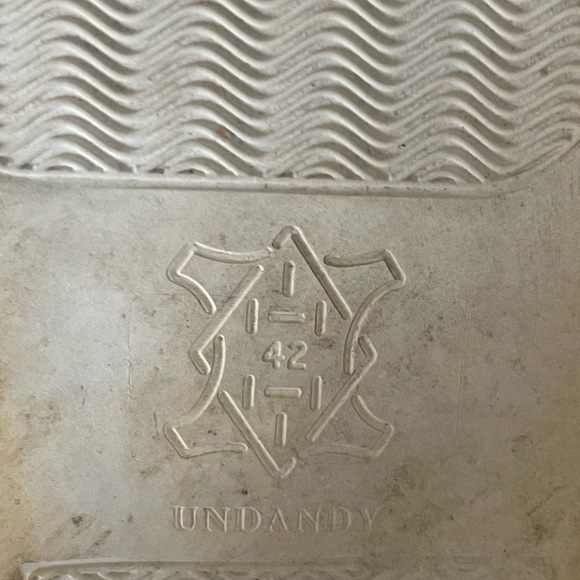 Men’s Undandy Wing Tip leather oxfords/ sneakers. Size 9 EU 42 - Picture 9 of 10